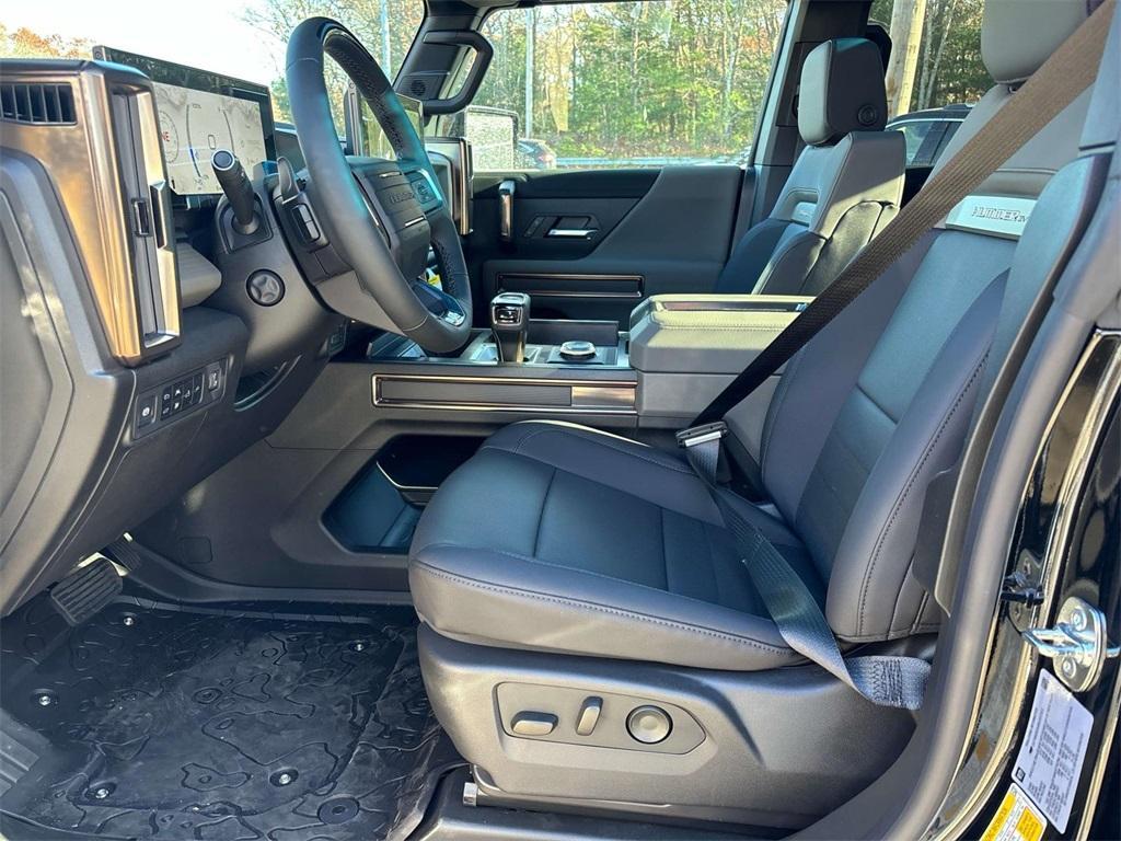 new 2025 GMC HUMMER EV car, priced at $117,080