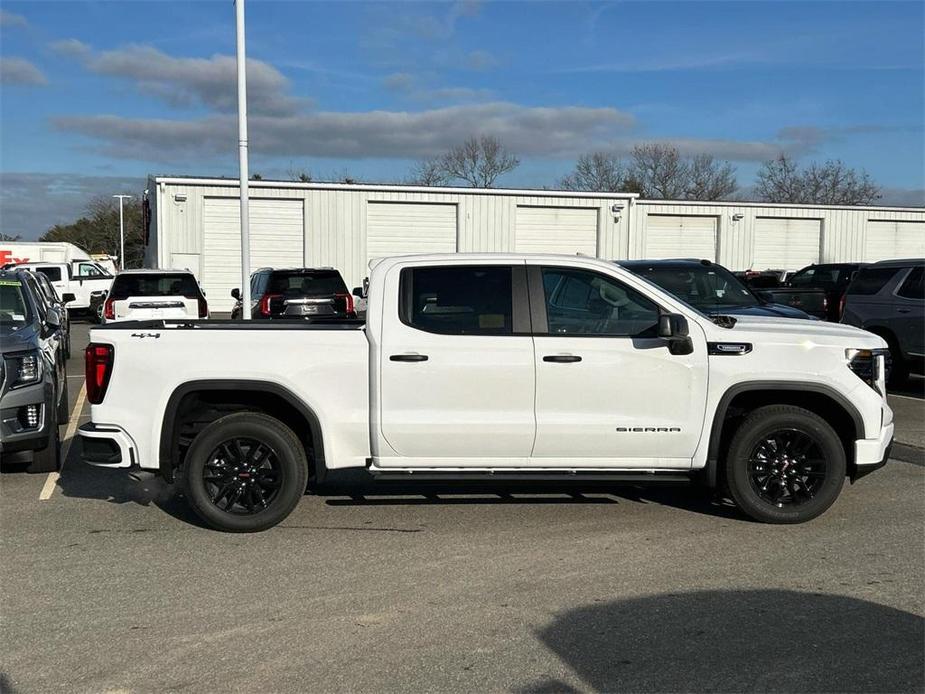 new 2025 GMC Sierra 1500 car, priced at $47,550