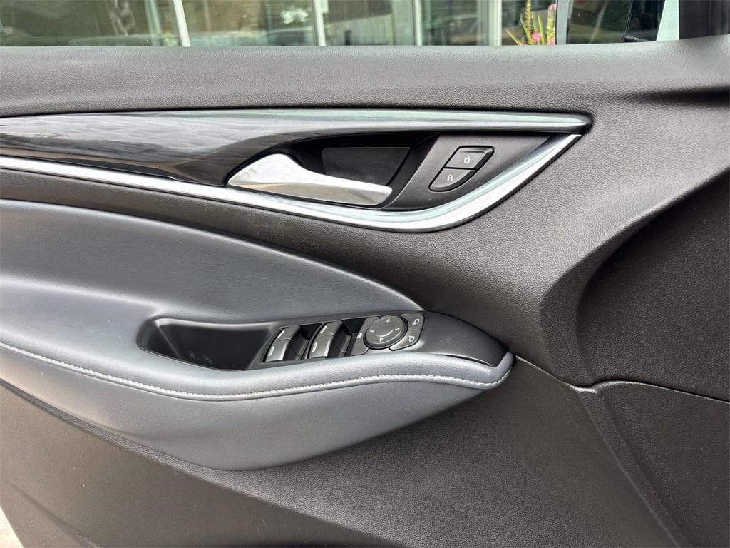 used 2022 Buick Enclave car, priced at $26,000