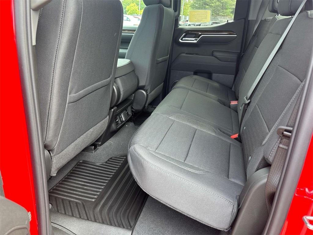 new 2025 GMC Sierra 1500 car, priced at $47,290