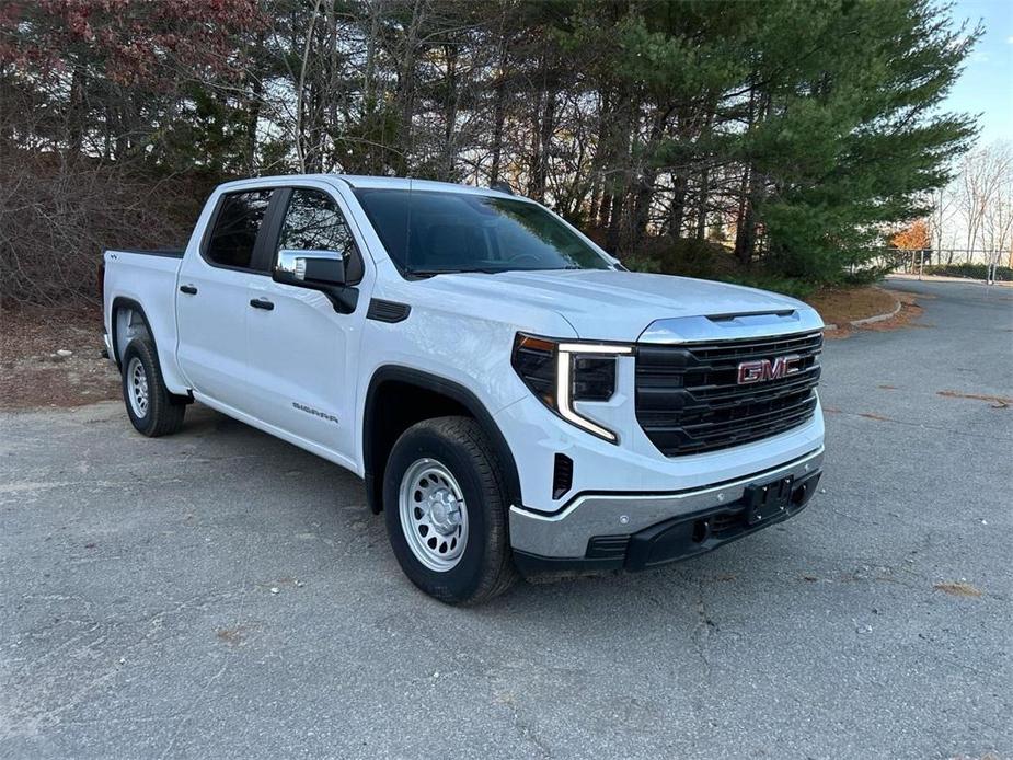 new 2024 GMC Sierra 1500 car, priced at $39,425