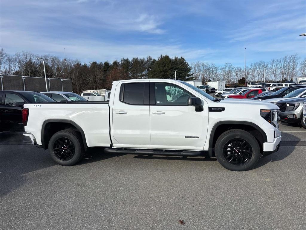 new 2025 GMC Sierra 1500 car, priced at $59,595