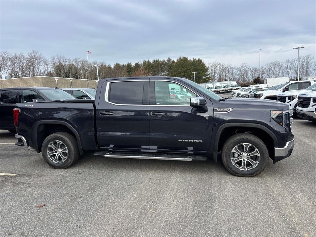 new 2025 GMC Sierra 1500 car, priced at $59,400