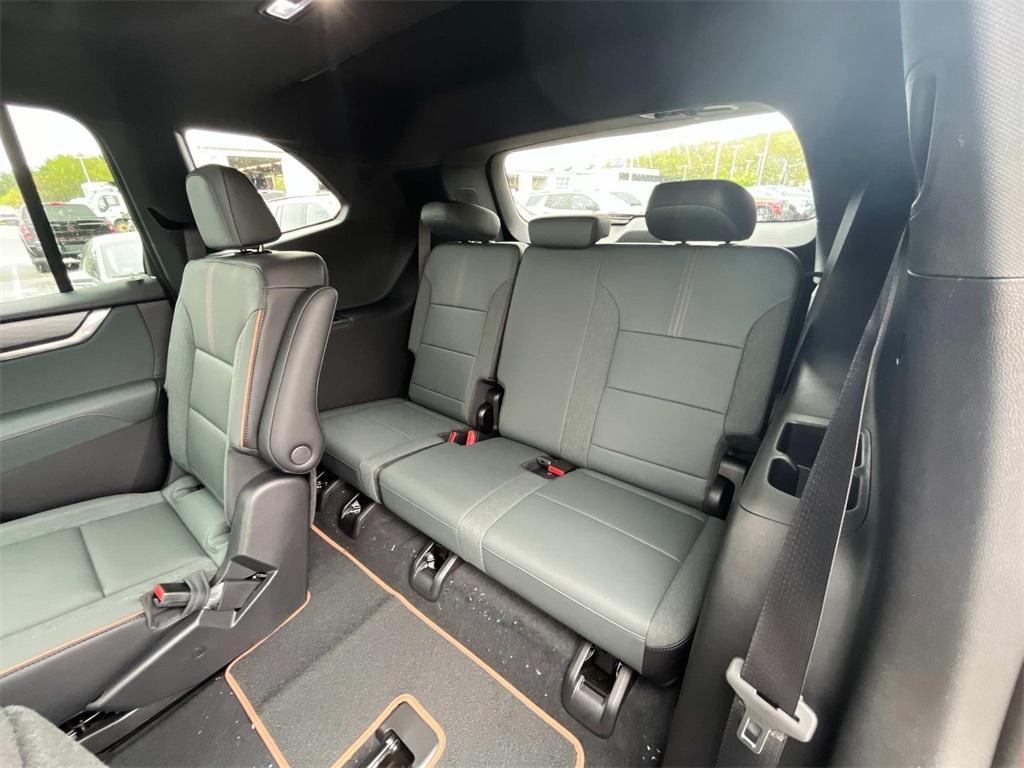 new 2025 GMC Acadia car, priced at $54,295