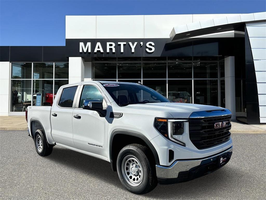 new 2024 GMC Sierra 1500 car, priced at $39,425