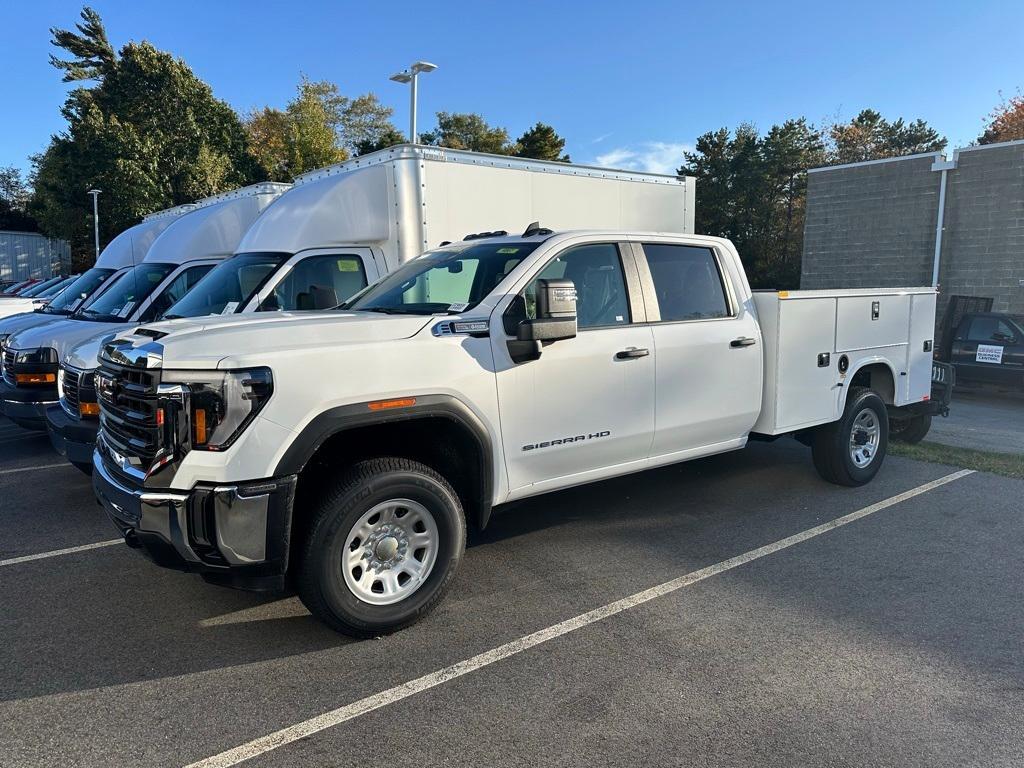 new 2024 GMC Sierra 3500 car, priced at $69,913