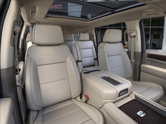 new 2024 GMC Yukon XL car, priced at $93,205