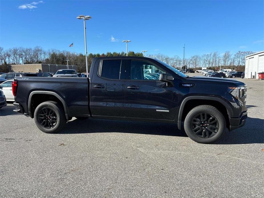 new 2025 GMC Sierra 1500 car, priced at $52,790