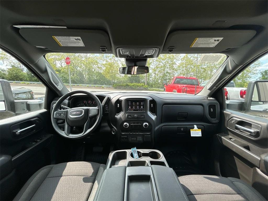 new 2025 GMC Sierra 2500 car, priced at $55,900