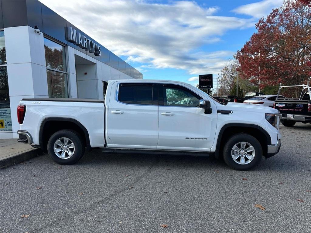 new 2024 GMC Sierra 1500 car, priced at $51,050