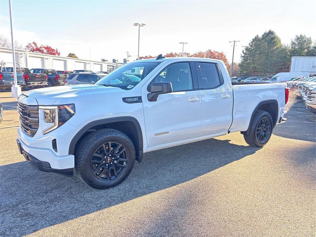 used 2023 GMC Sierra 1500 car, priced at $44,375