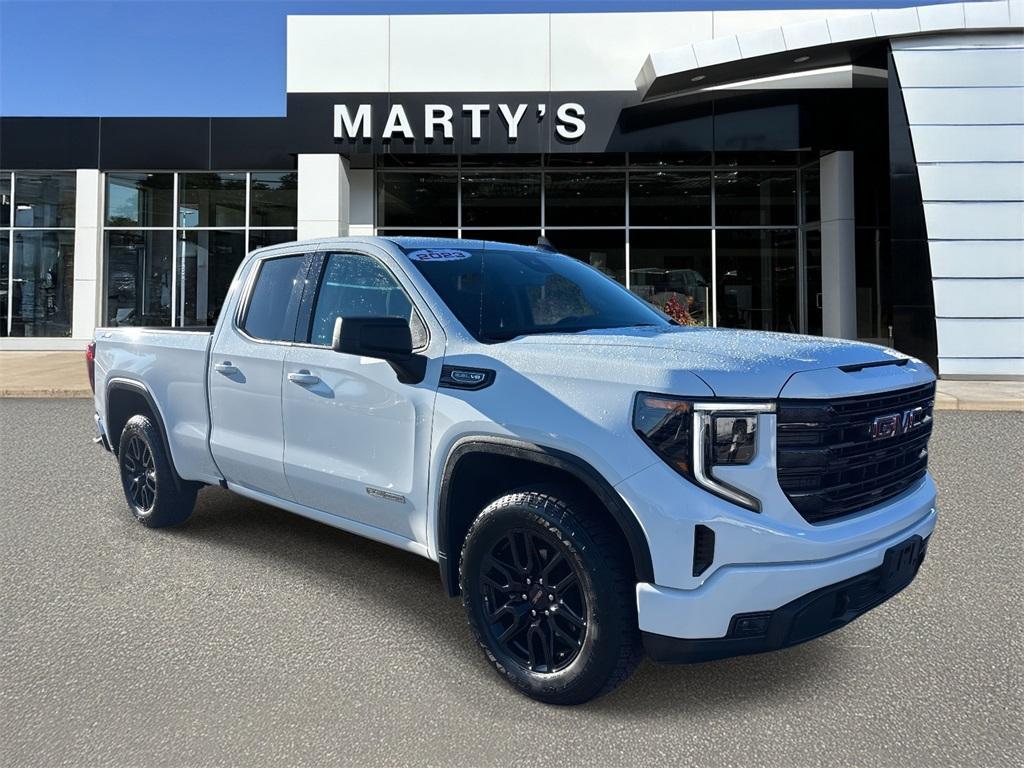 used 2023 GMC Sierra 1500 car, priced at $44,500