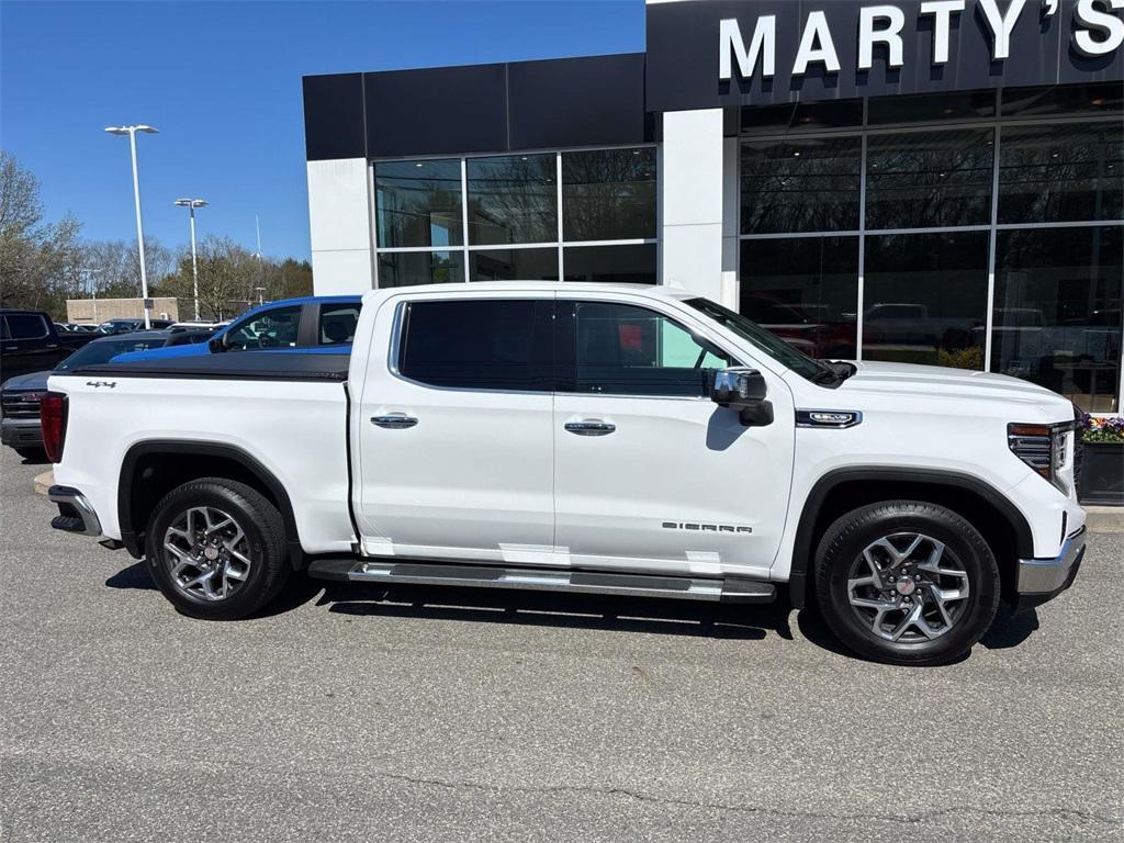 used 2022 GMC Sierra 1500 car, priced at $40,950