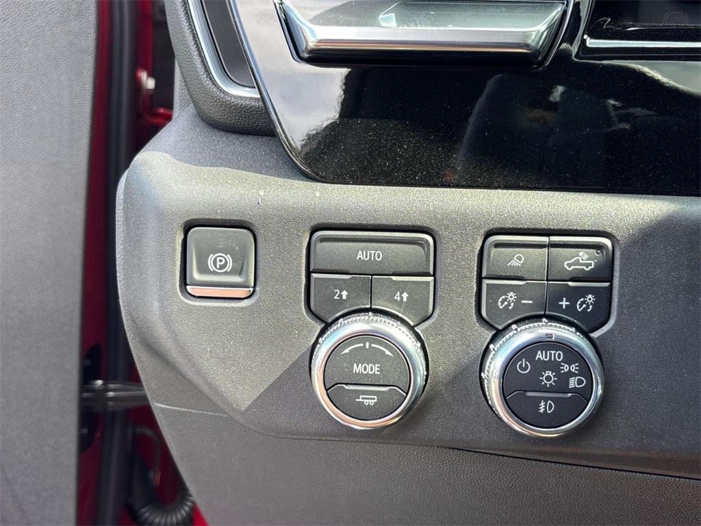 new 2025 GMC Sierra 1500 car, priced at $63,040