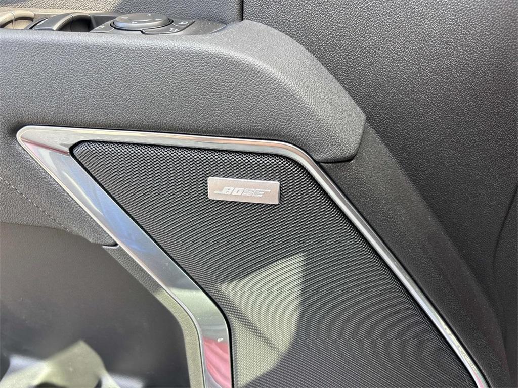 new 2025 GMC Sierra 1500 car, priced at $63,040