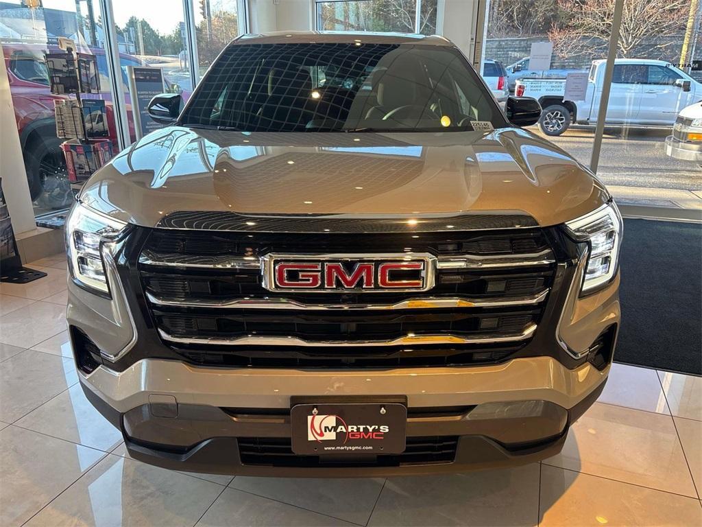 new 2025 GMC Terrain car, priced at $31,890