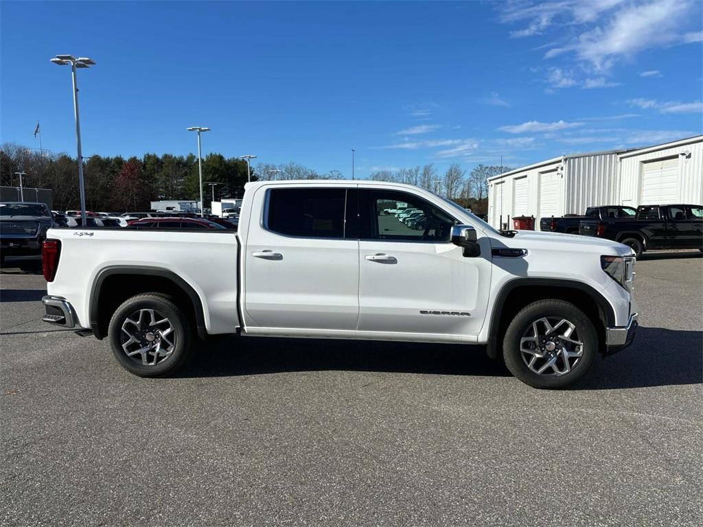 new 2024 GMC Sierra 1500 car, priced at $53,690