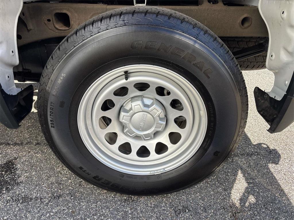 used 2024 GMC Sierra 1500 car, priced at $34,000