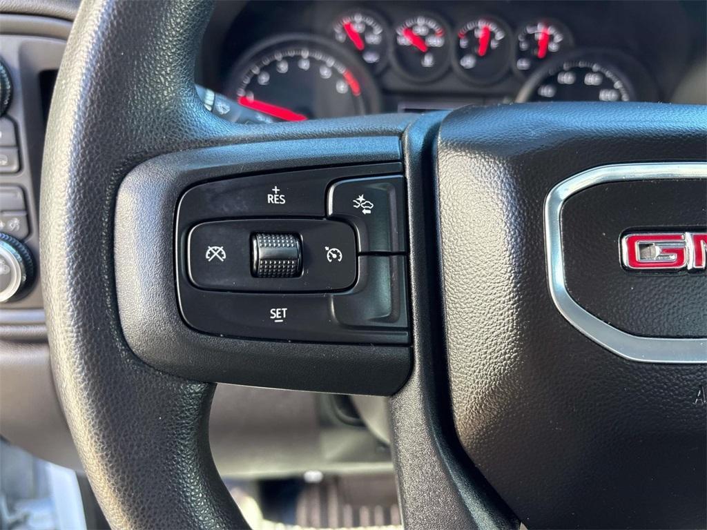 used 2024 GMC Sierra 1500 car, priced at $34,000