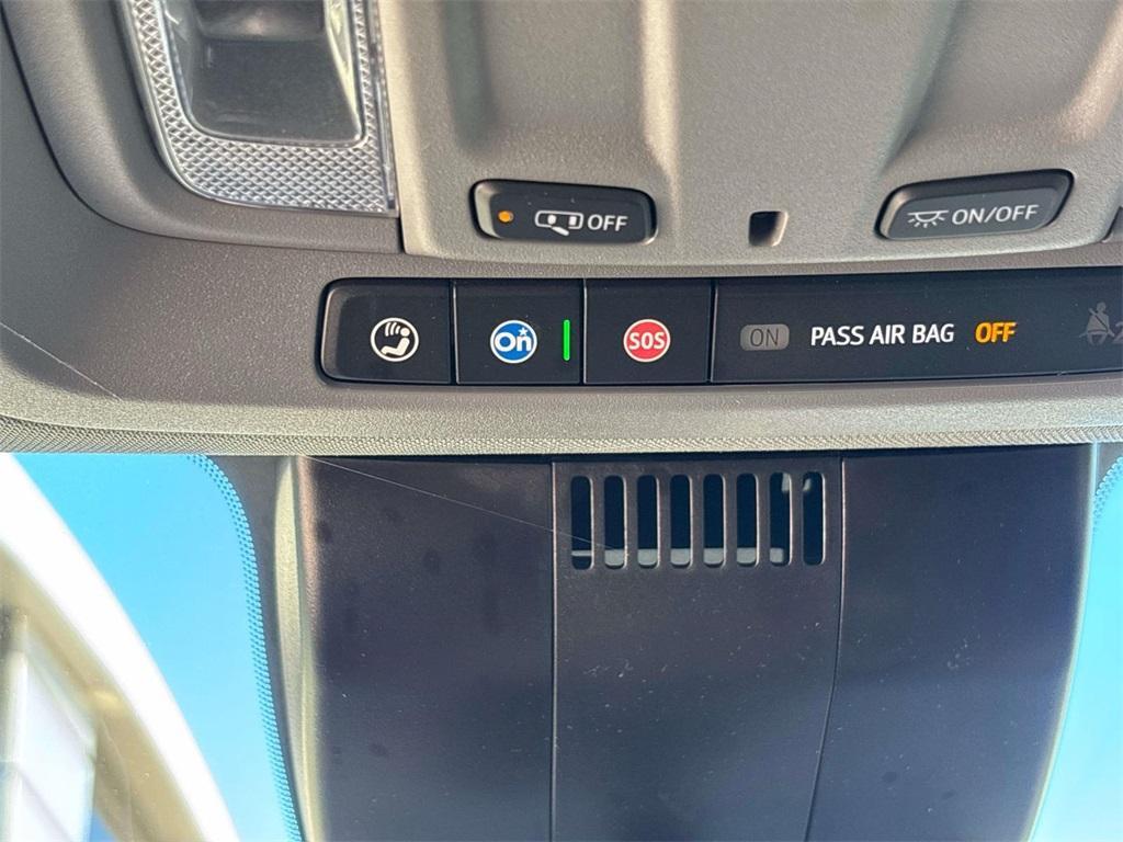 used 2024 GMC Sierra 1500 car, priced at $34,000