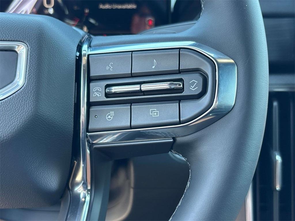 new 2025 GMC Acadia car, priced at $46,740