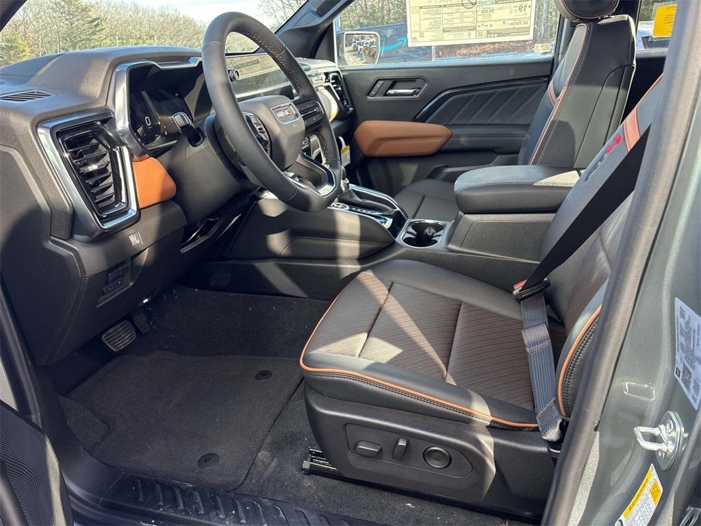 new 2025 GMC Canyon car, priced at $52,780