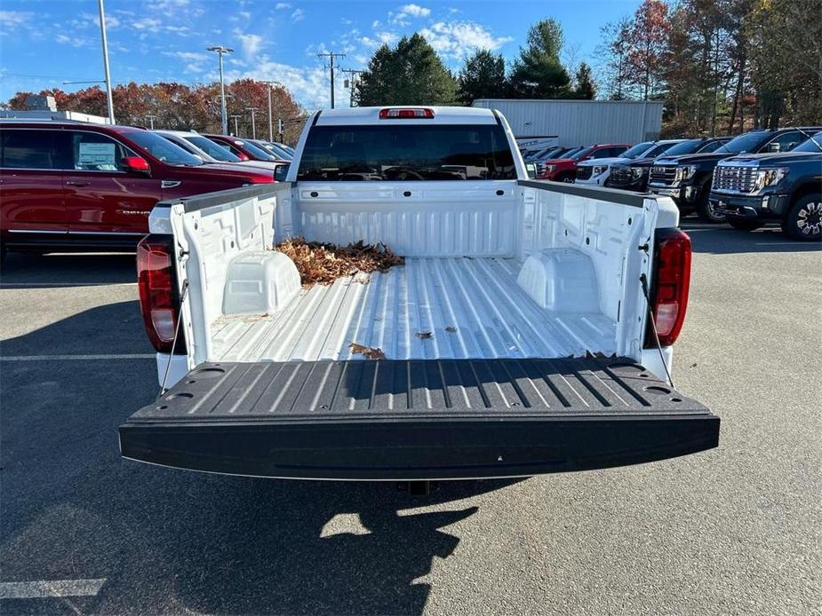 new 2025 GMC Sierra 1500 car, priced at $39,240