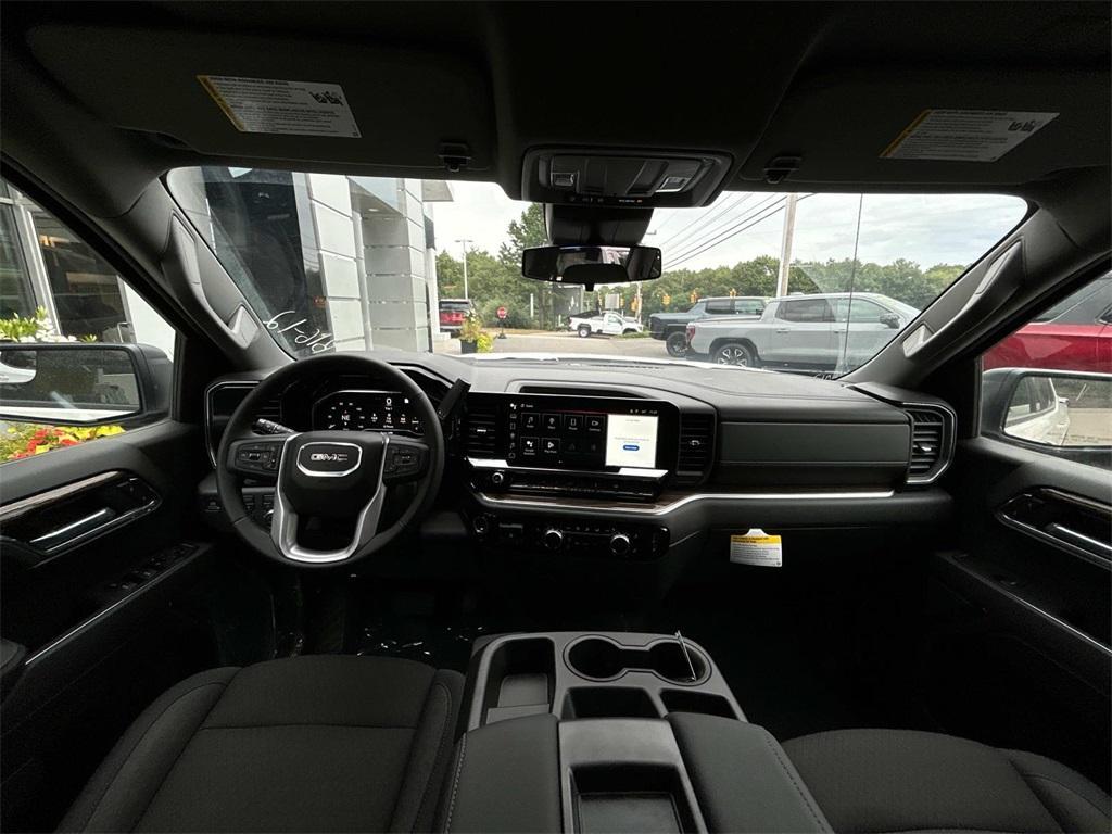 new 2025 GMC Sierra 1500 car, priced at $49,540