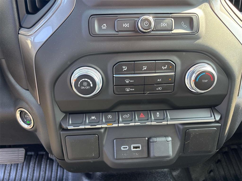 new 2025 GMC Sierra 1500 car, priced at $36,430