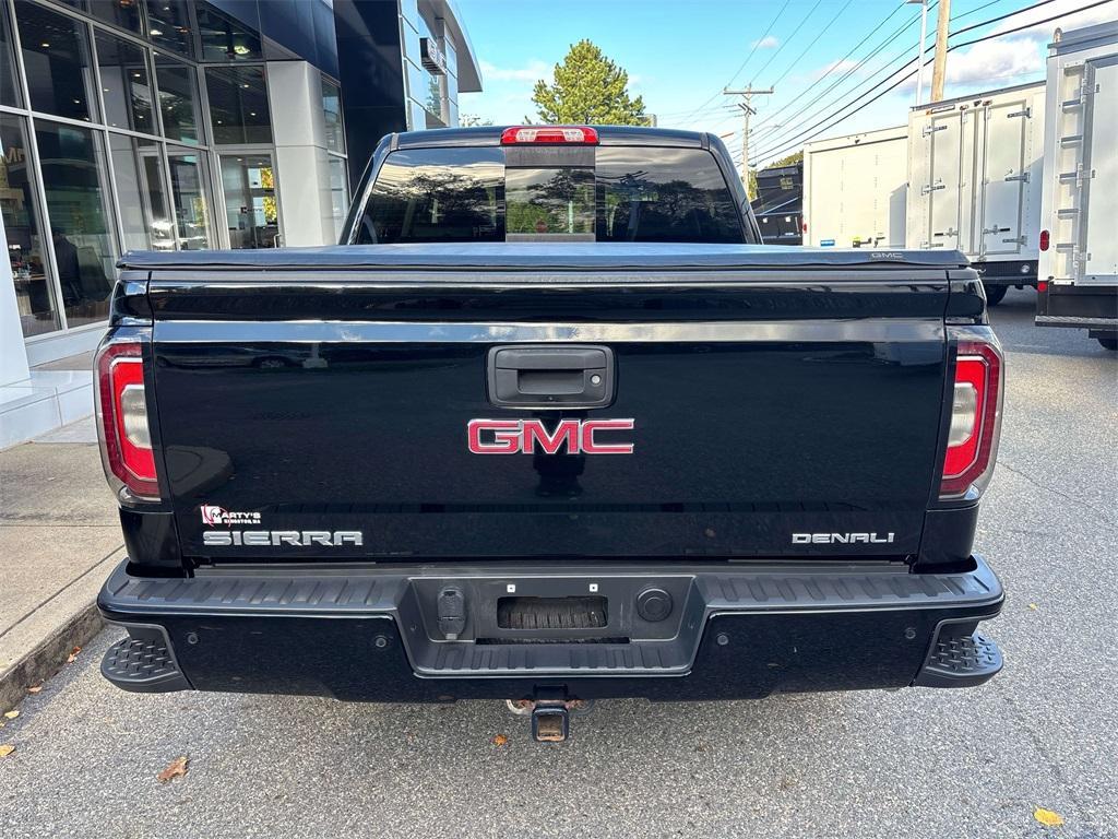 used 2018 GMC Sierra 1500 car, priced at $32,000
