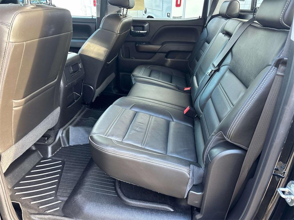 used 2018 GMC Sierra 1500 car, priced at $32,000