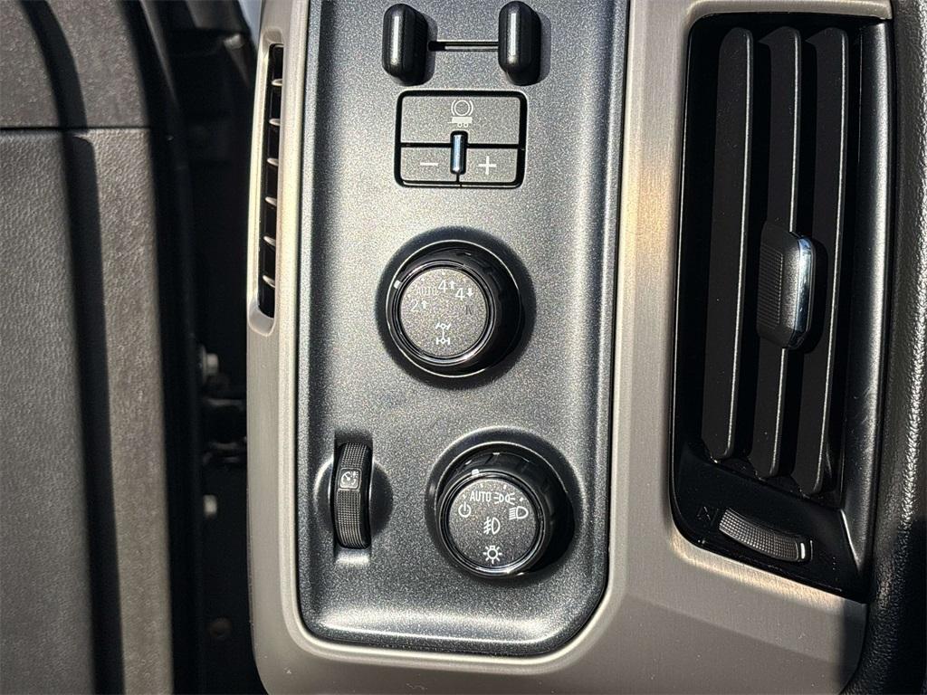 used 2018 GMC Sierra 1500 car, priced at $32,000