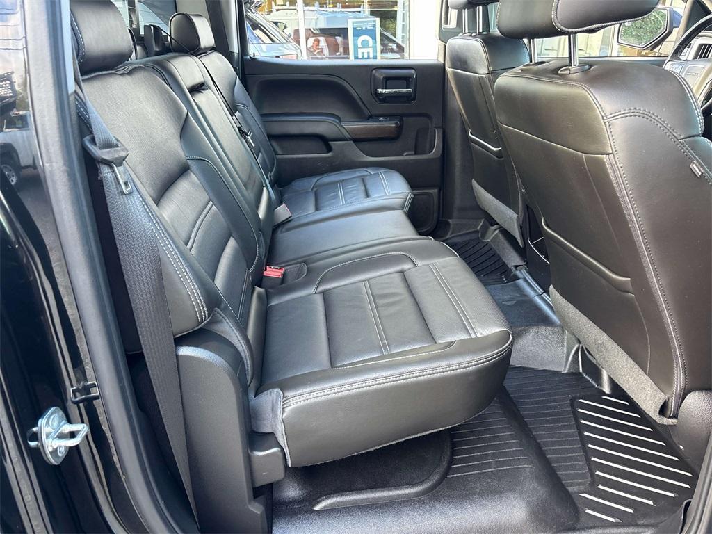 used 2018 GMC Sierra 1500 car, priced at $32,000