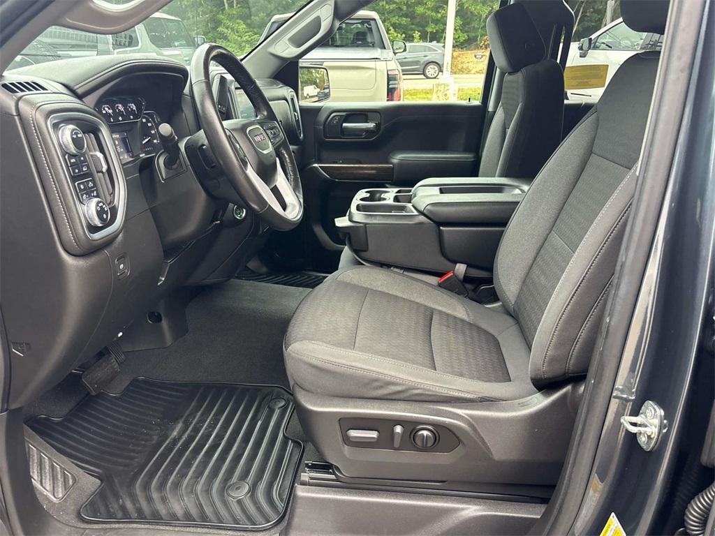 used 2021 GMC Sierra 1500 car, priced at $28,000