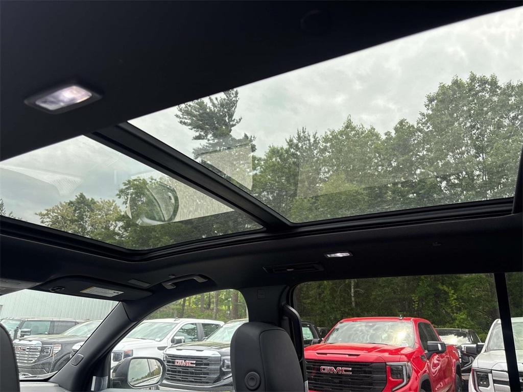 new 2025 GMC Acadia car, priced at $55,315