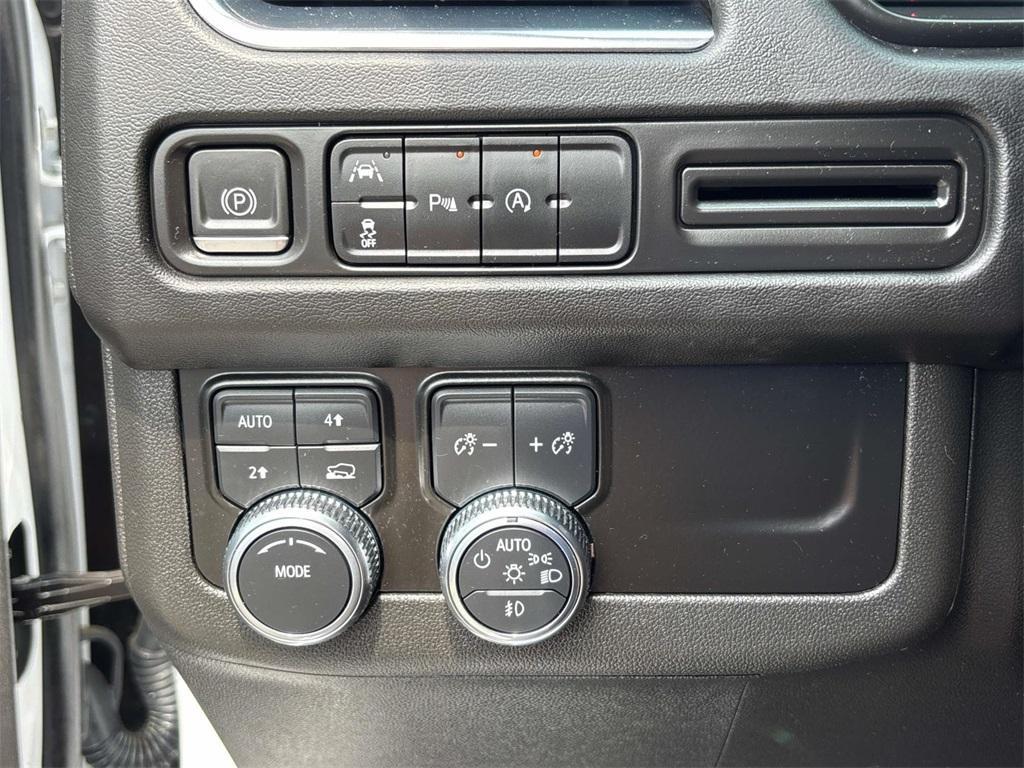 used 2023 GMC Yukon car, priced at $60,500