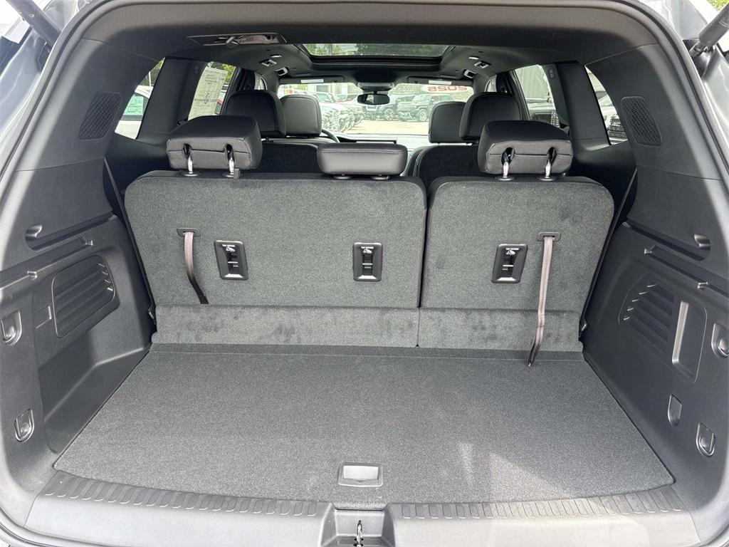 new 2025 GMC Acadia car, priced at $51,925