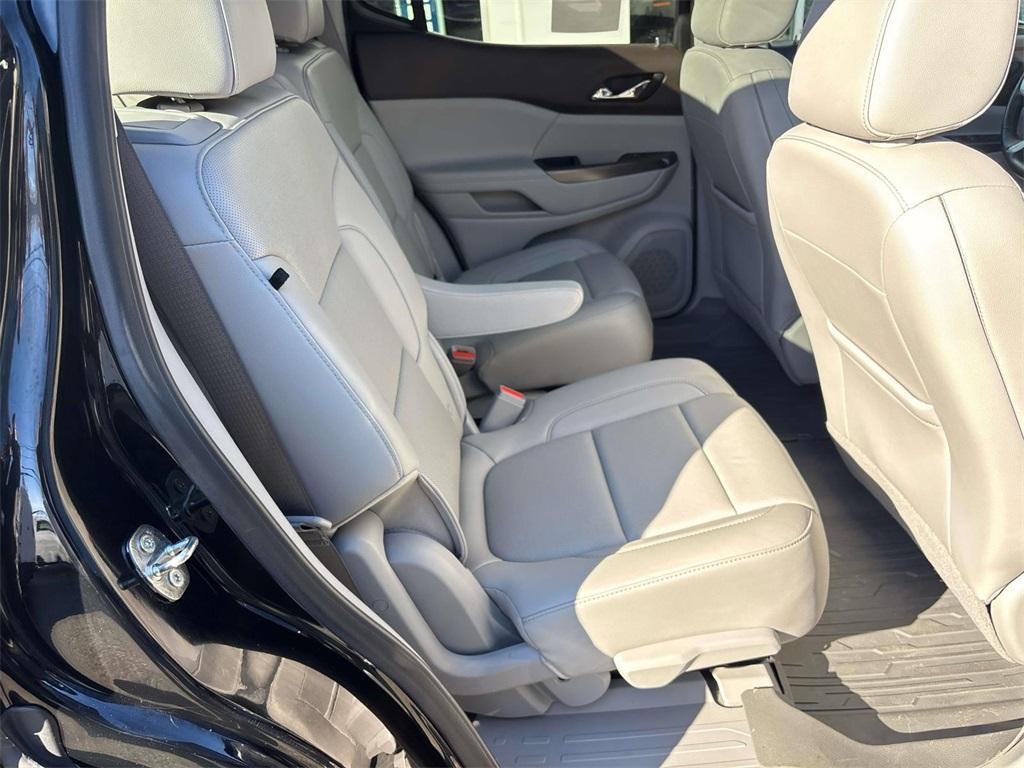used 2023 GMC Acadia car, priced at $29,000