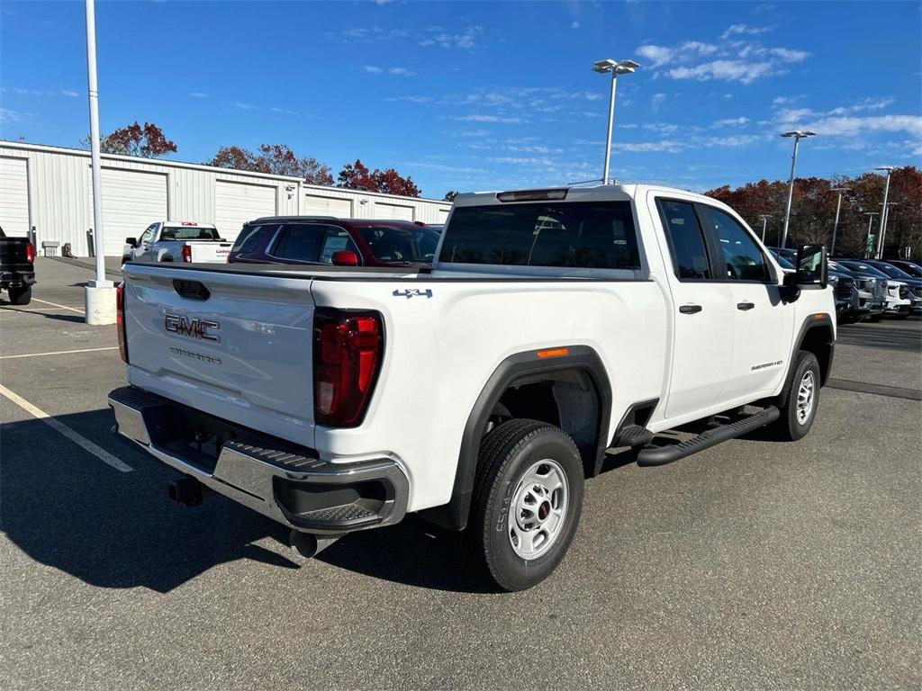 new 2024 GMC Sierra 2500 car, priced at $58,220