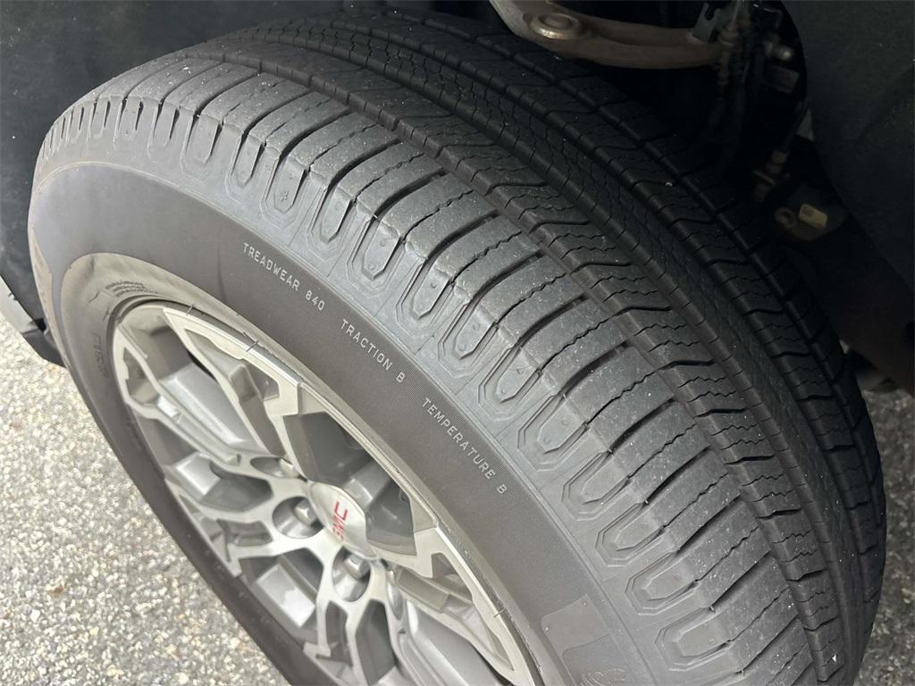 used 2025 GMC Sierra 1500 car, priced at $48,950