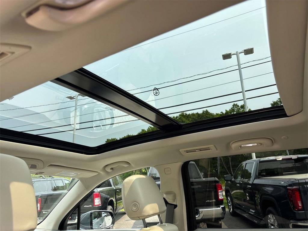 used 2022 Cadillac XT6 car, priced at $37,950