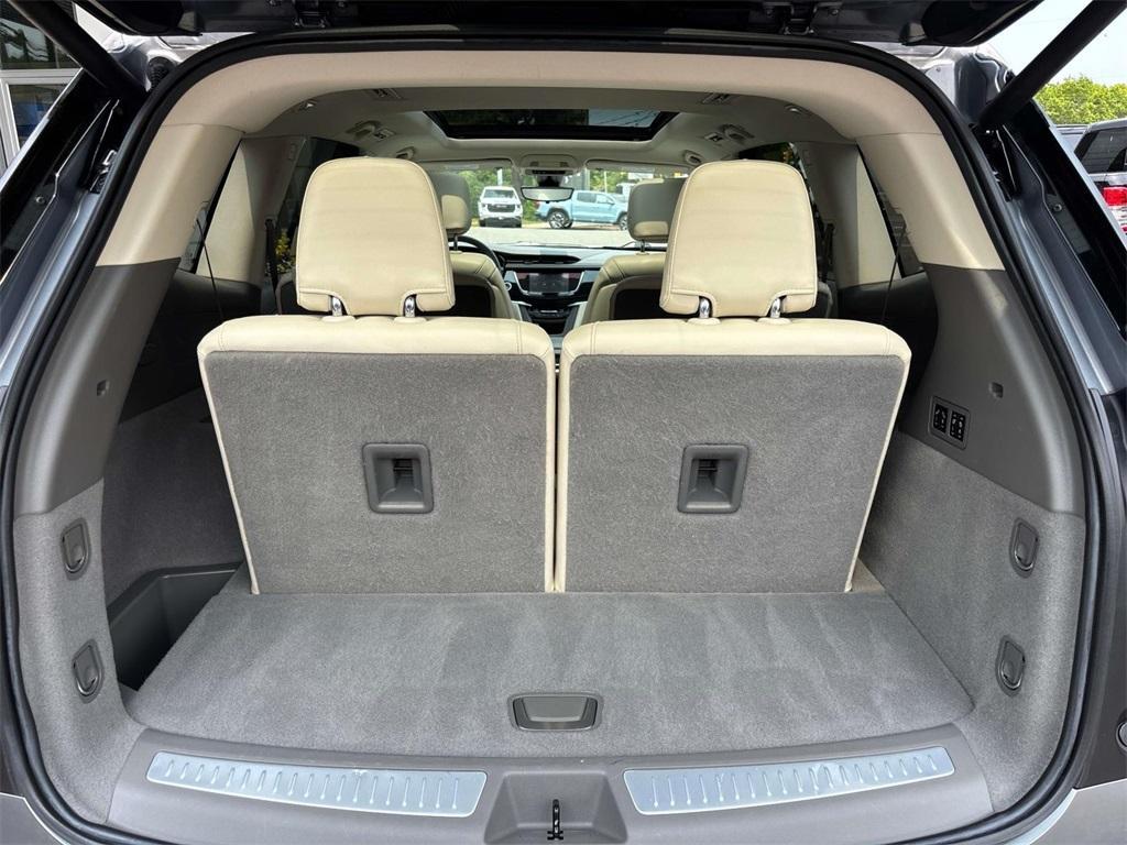 used 2022 Cadillac XT6 car, priced at $37,950