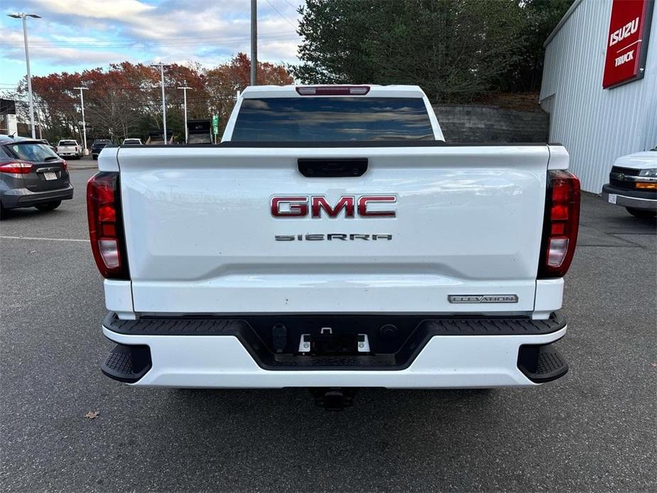 new 2025 GMC Sierra 1500 car, priced at $52,695