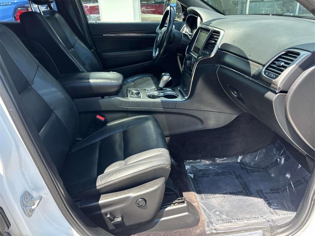 used 2018 Jeep Grand Cherokee car, priced at $15,660