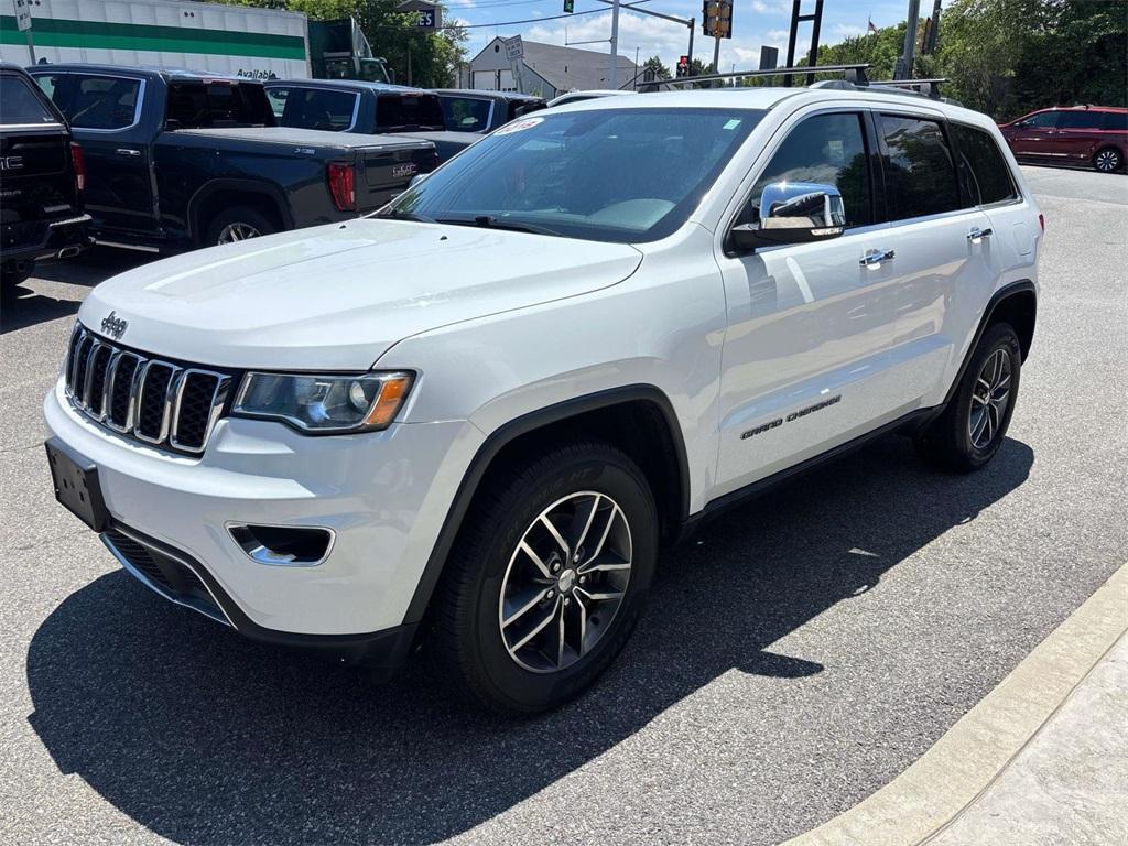 used 2018 Jeep Grand Cherokee car, priced at $15,660
