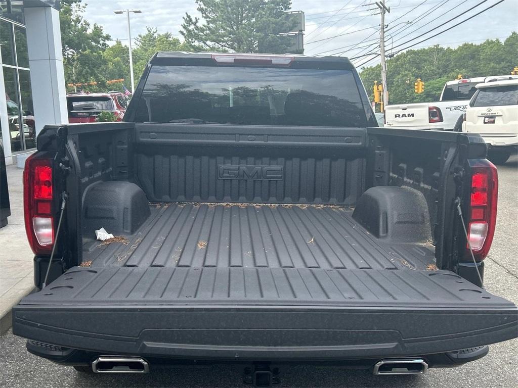 new 2025 GMC Sierra 1500 car, priced at $52,920