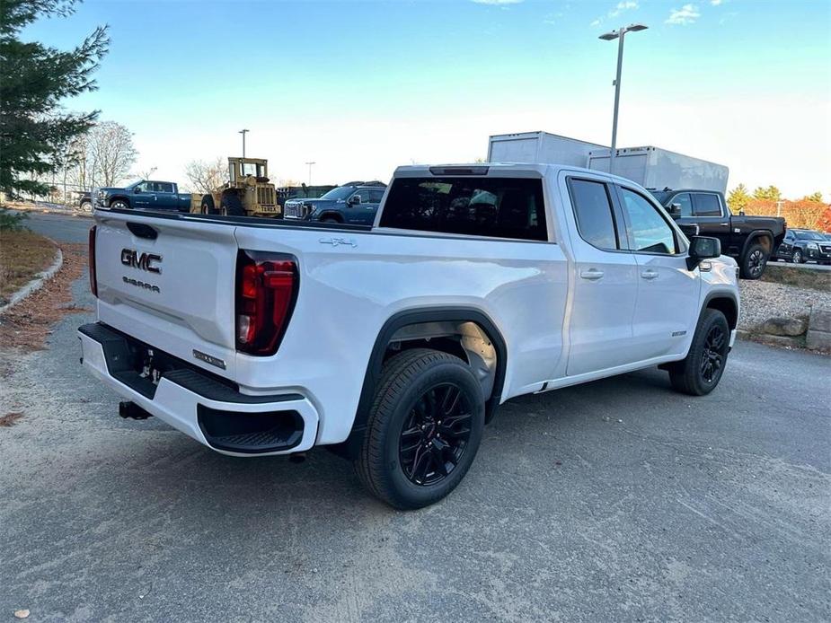 new 2025 GMC Sierra 1500 car, priced at $49,045