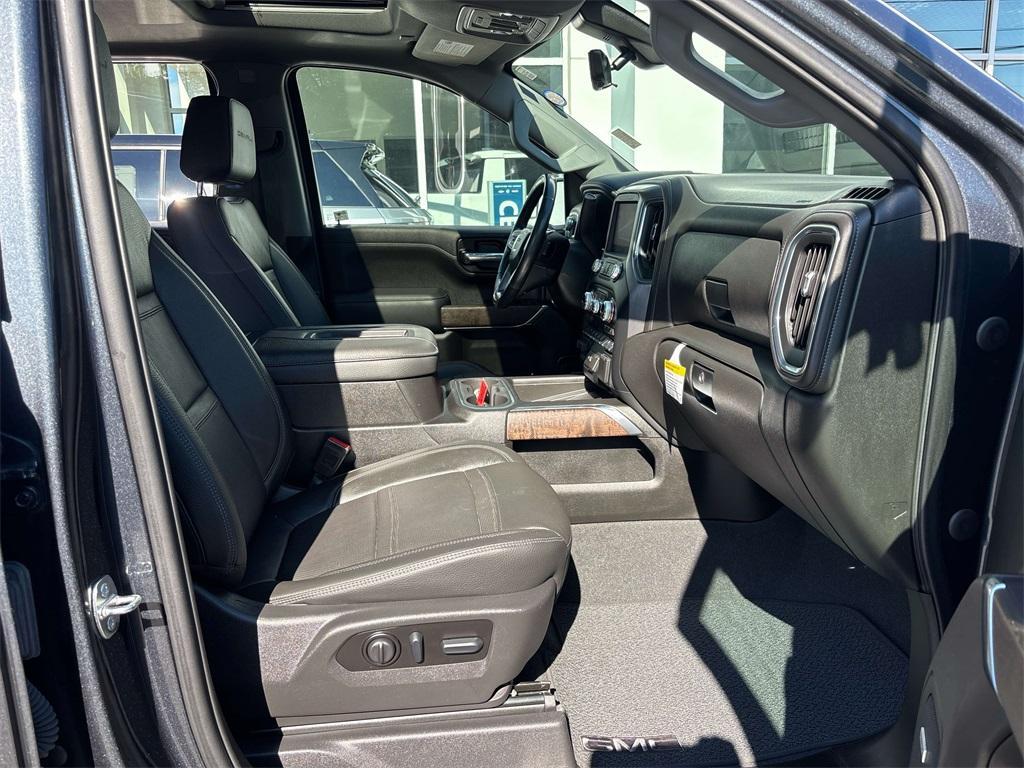 used 2022 GMC Sierra 1500 Limited car, priced at $48,000
