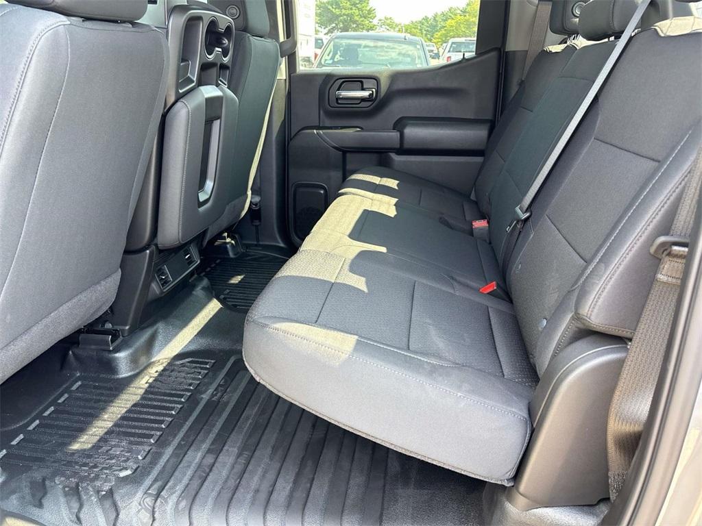 new 2025 GMC Sierra 1500 car, priced at $41,875