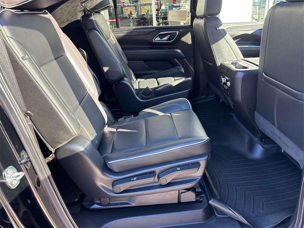 used 2021 GMC Yukon XL car, priced at $48,900